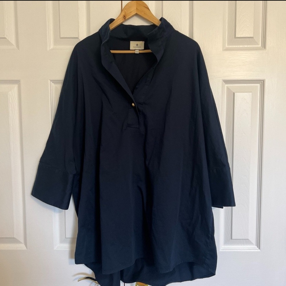 Top Tuckernuck Navy Willow Blouse Sz. XXXL